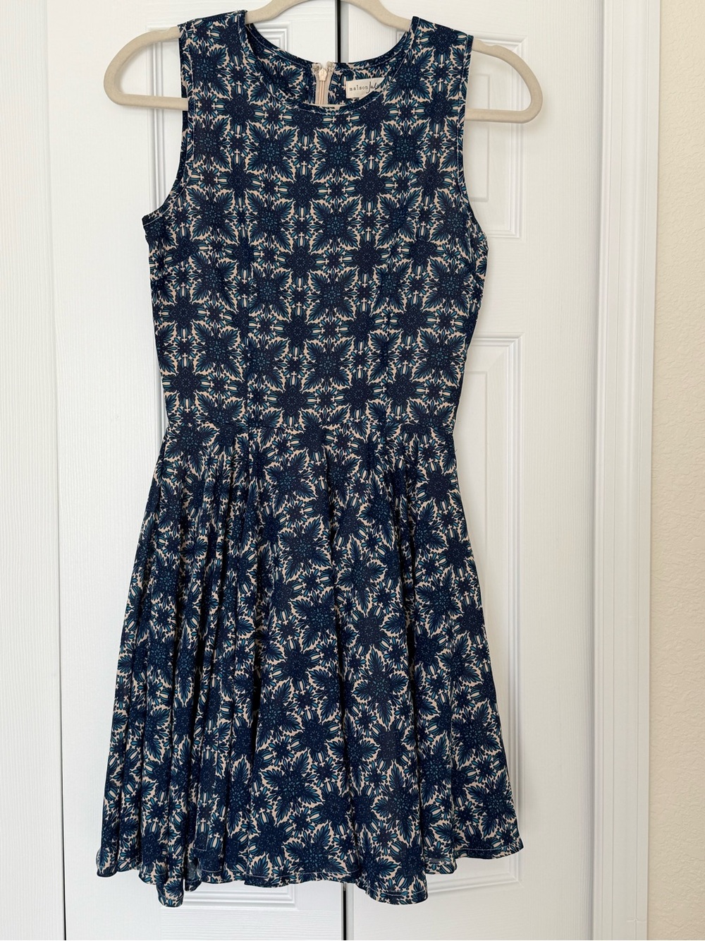 Maison Jules XS Navy Floral Fit & Flare Sleeveless Dress